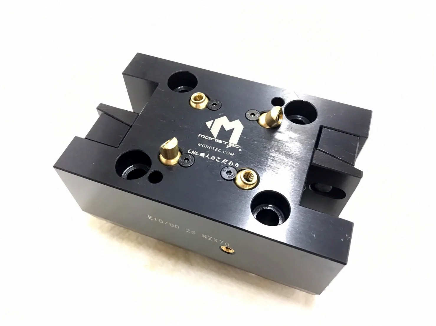 Mongtec double static tool block for a lathe turret